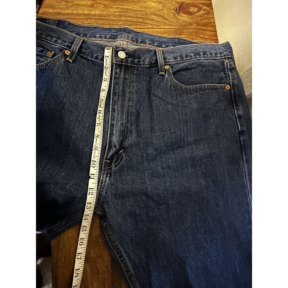 Levi’s 505 Medium Wash 42x32 Men’s Jeans - Picture 6 of 7
